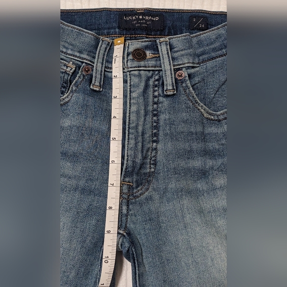 Lucky Bridgette Crop jeans - like new - Picture 4 of 9